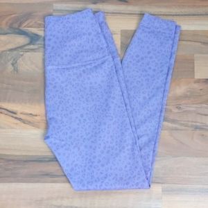 NWOT Beyond Yoga animal print leggings